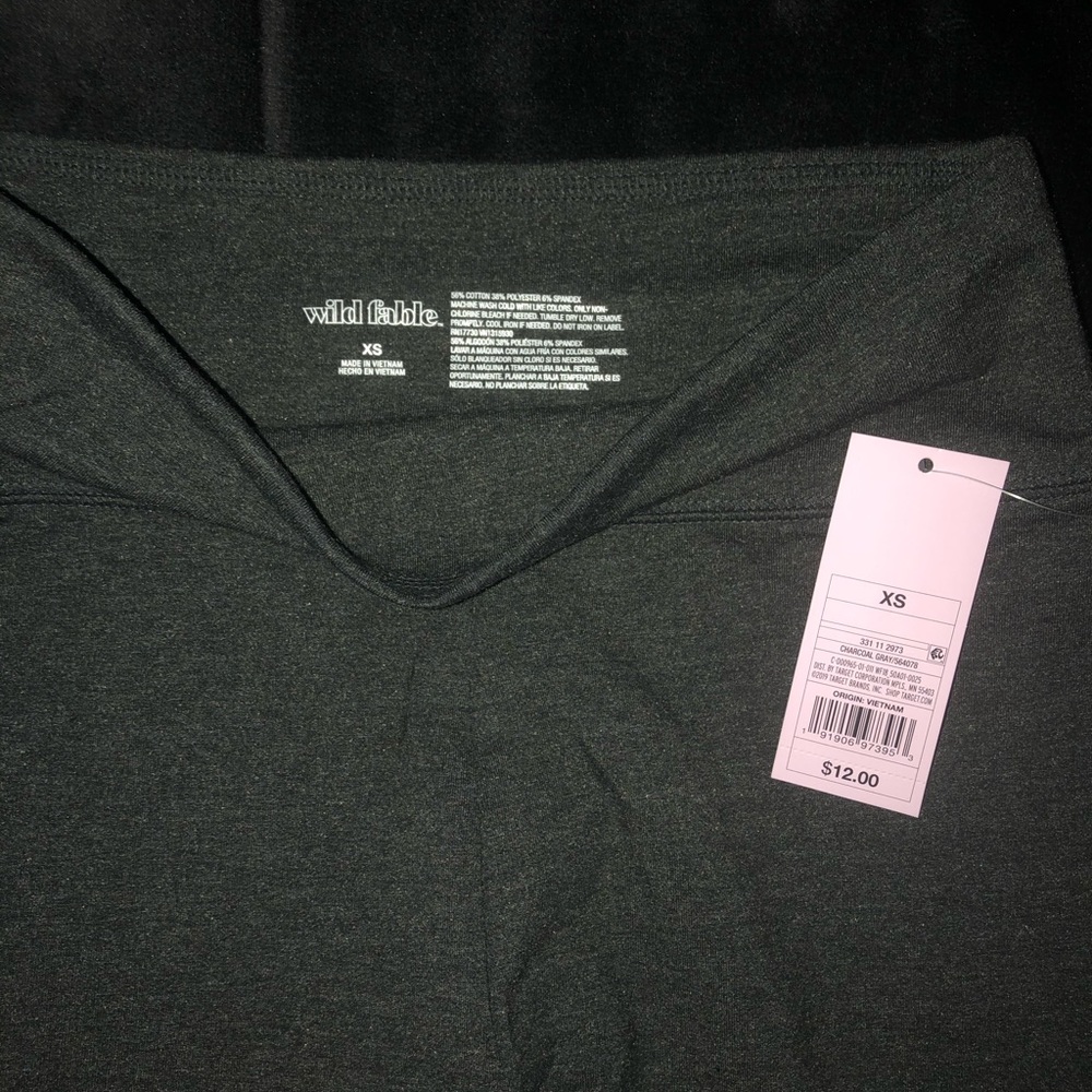 brand new grey leggings